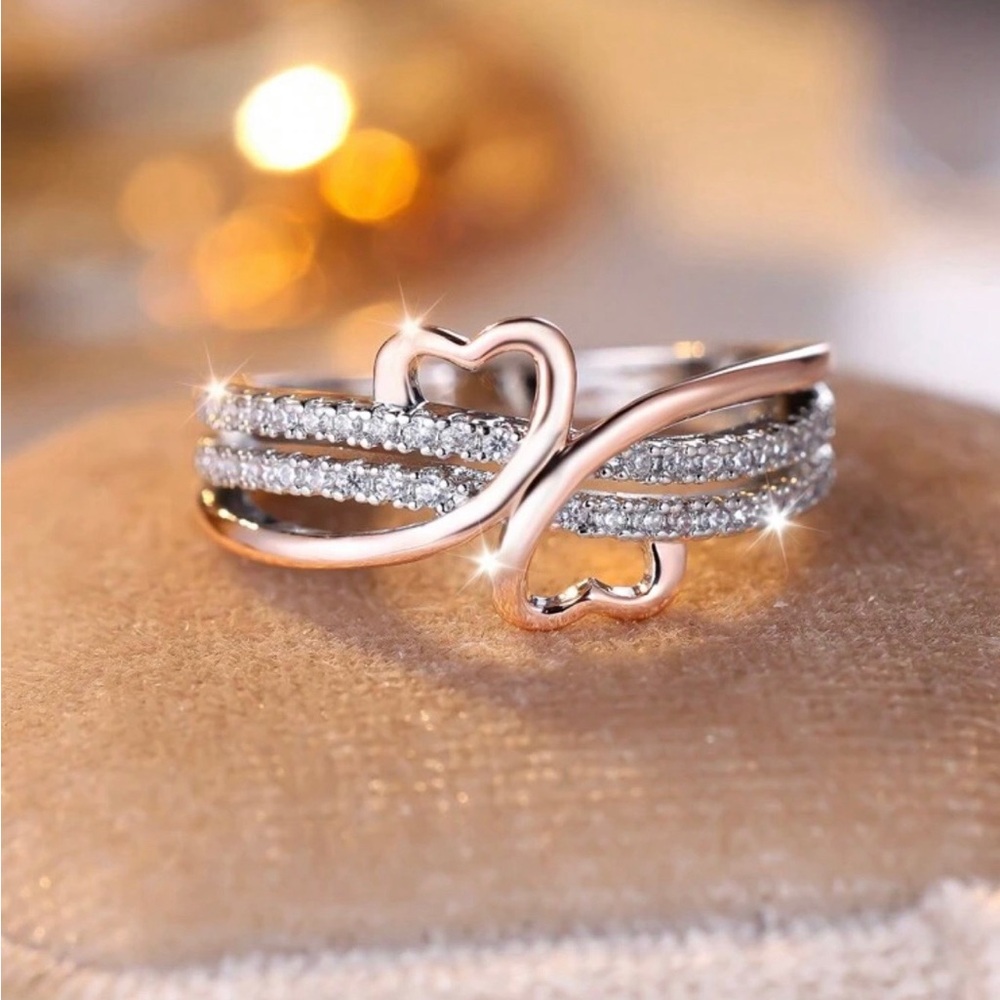 Elegant Sterling Silver and Rose Gold Heart Ring